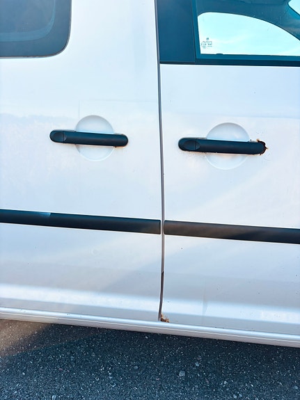 Volkswagen Caddy Maxi 13 of 14