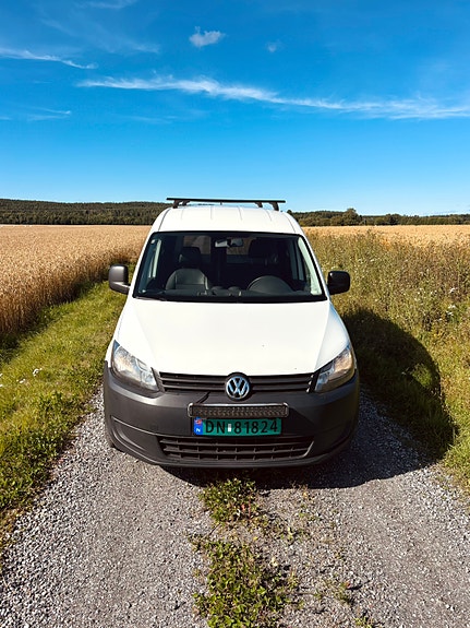 Volkswagen Caddy Maxi 2 of 14