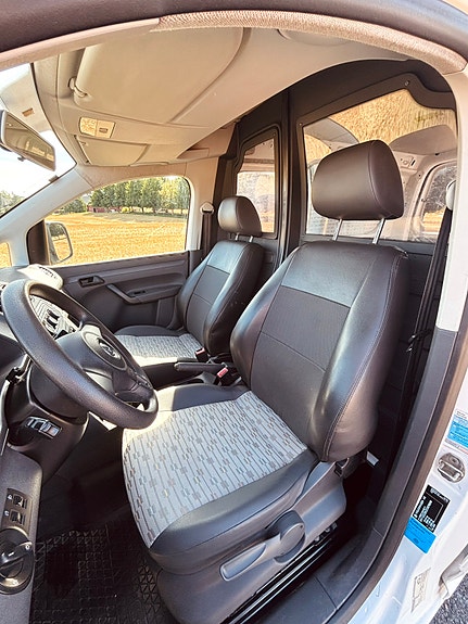 Volkswagen Caddy Maxi 9 of 14