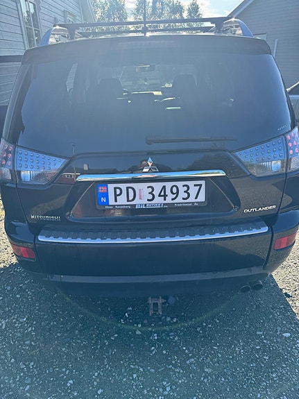 Mitsubishi Outlander 14 of 24