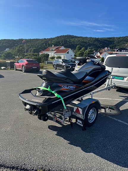 Kawasaki Ultra LX 5 of 7