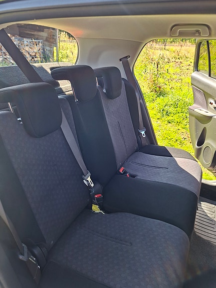 Toyota Urban Cruiser 17 of 30