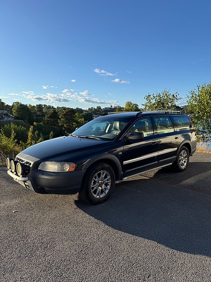 Volvo XC70 11 of 14