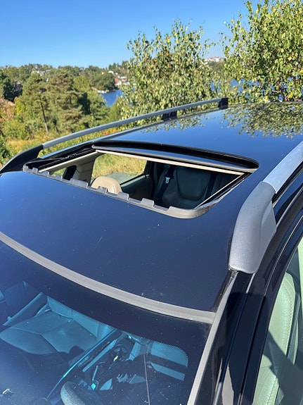 Volvo XC70 14 of 14