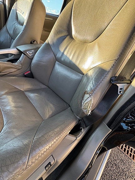 Volvo XC70 9 of 14