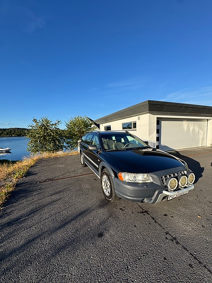 Volvo XC70 4 of 14