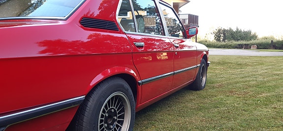 BMW 525 6 of 30