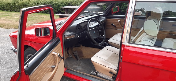 BMW 525 14 of 30