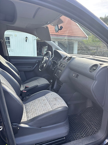 Volkswagen Caddy Maxi 9 of 14