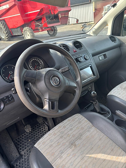 Volkswagen Caddy Maxi 14 of 14