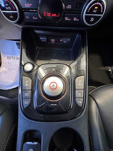 Kia e-Soul 19 of 26