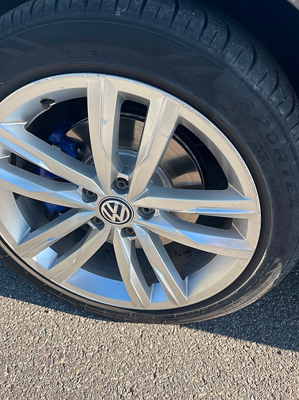 Volkswagen Passat 17 of 30