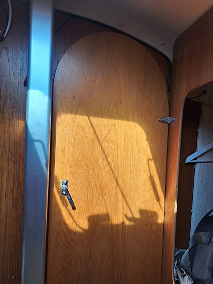 Maxi Fenix fixer-upper 23 of 30