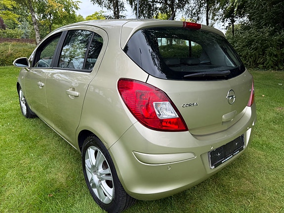 Opel Corsa 6 of 19