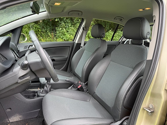 Opel Corsa 15 of 19