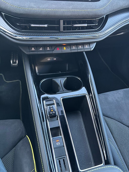 Skoda Enyaq RS 21 of 24