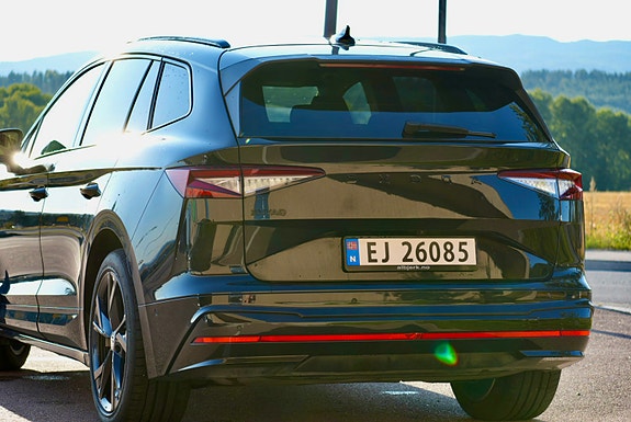 Skoda Enyaq RS 5 of 24