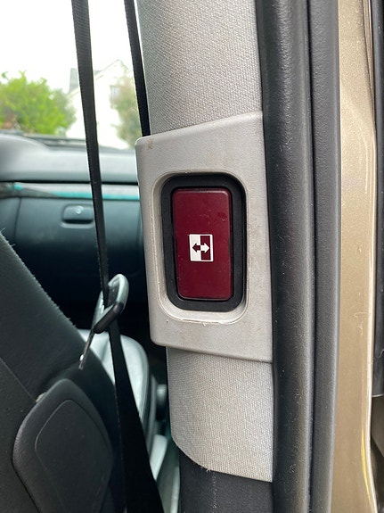 Mercedes-Benz Viano 12 of 30