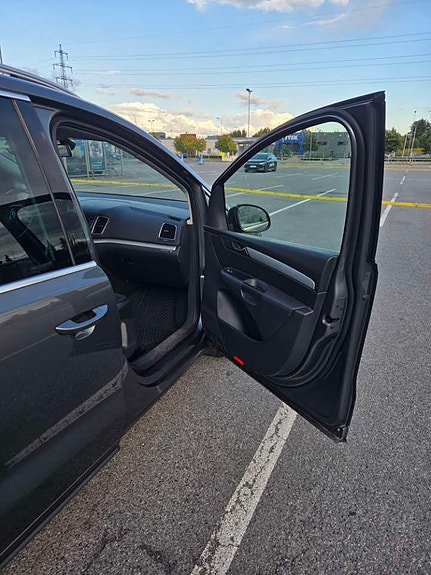 Volkswagen Sharan 22 of 25