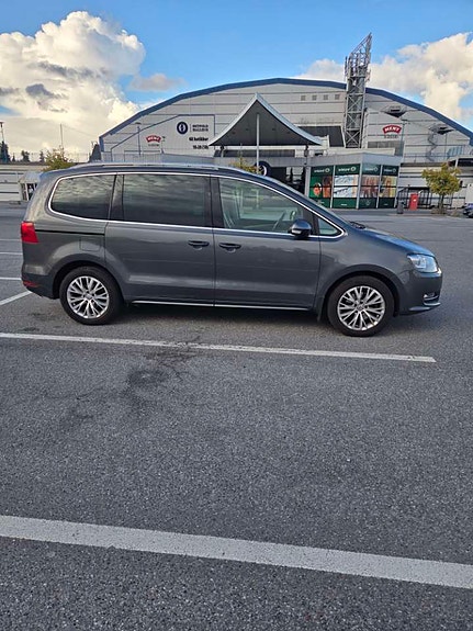 Volkswagen Sharan 7 of 25