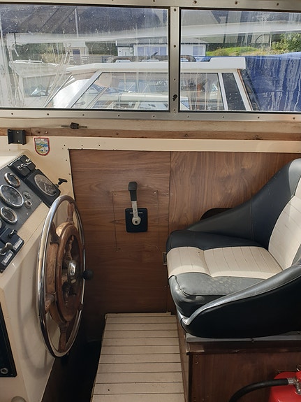 Marex 32 Friendship, 1977 –Gi bud 12 of 14