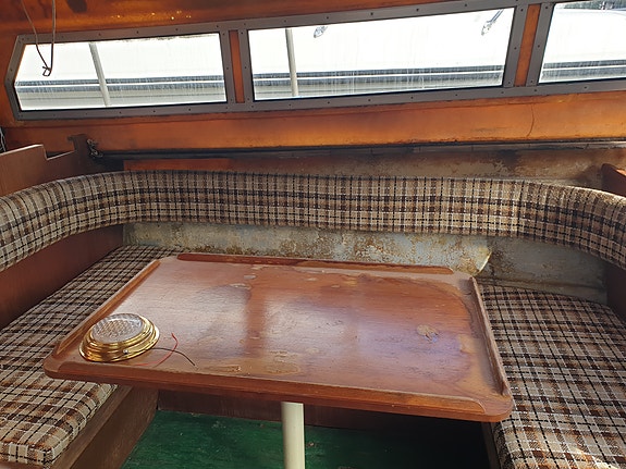 Marex 32 Friendship, 1977 –Gi bud 8 of 14