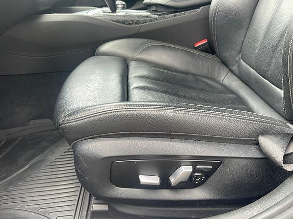BMW 520d 16 of 26