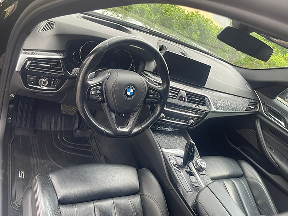 BMW 520d 13 of 26