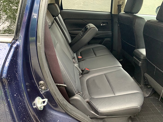 Mitsubishi Outlander 4 of 8