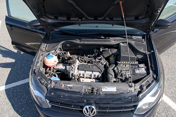 Volkswagen Polo 28 of 28