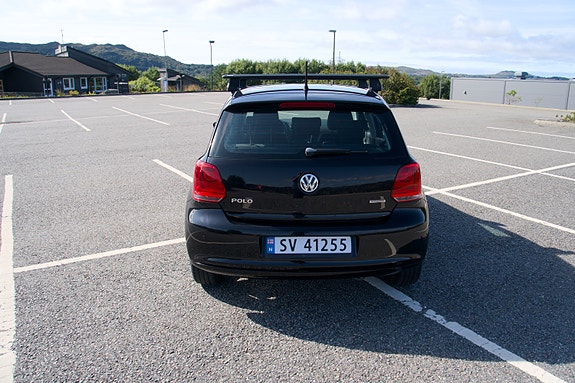 Volkswagen Polo 12 of 28