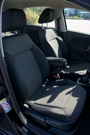 Volkswagen Polo 18 of 28