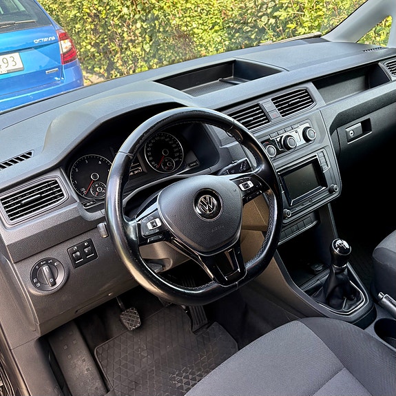 Volkswagen Caddy Maxi 15 of 27