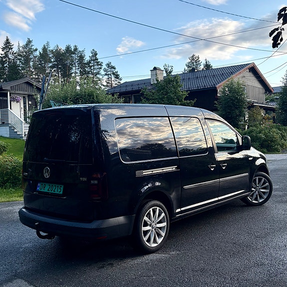 Volkswagen Caddy Maxi 7 of 27