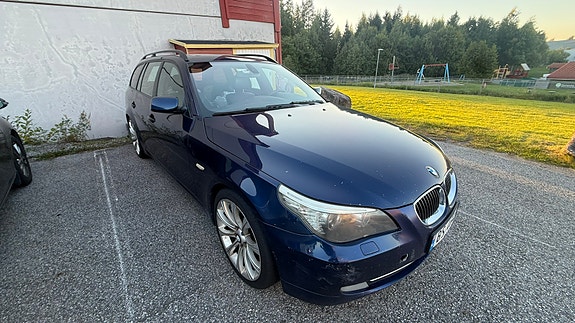 BMW 525xd 3 of 7