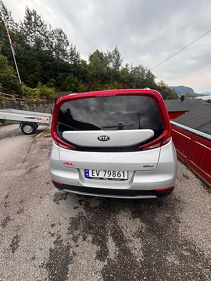 Kia e-Soul 6 of 16