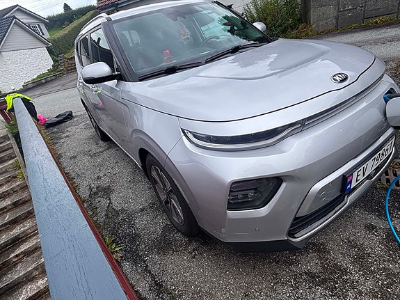 Kia e-Soul 9 of 16