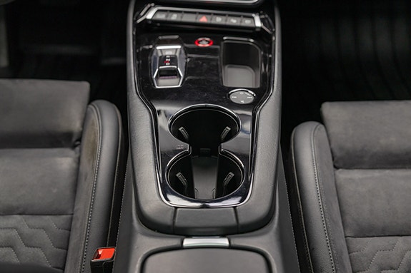 Audi e-tron GT 29 of 30