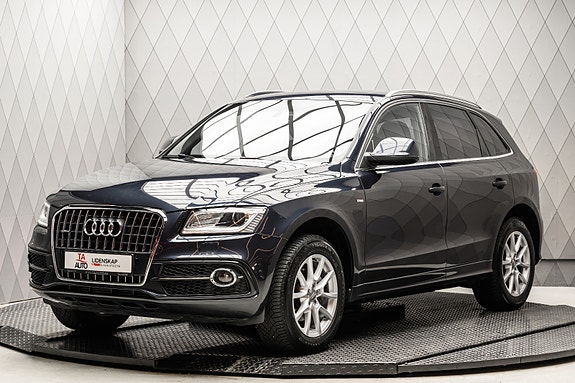 Audi Q5 2 of 25