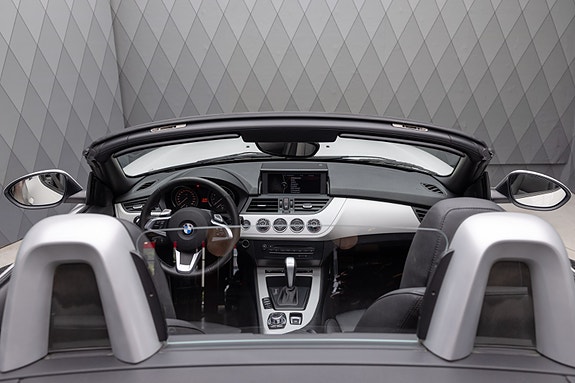 BMW Z4 17 of 25