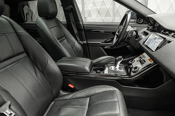 Land Rover Range Rover Evoque 24 of 30