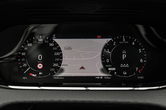 Land Rover Range Rover Evoque 27 of 30