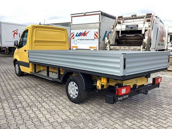 Mercedes-Benz eSprinter 414 PRO lang 3 of 11