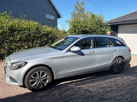 Mercedes-Benz C250 d 4 of 6