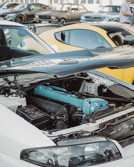 Nissan Skyline 9 of 29