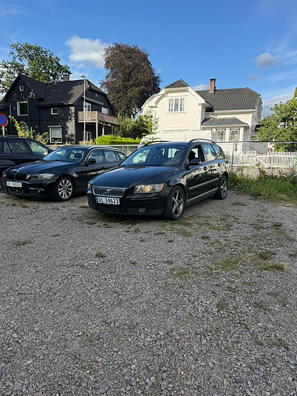 Volvo V50 2 of 7