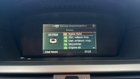 BMW 520d 24 of 30