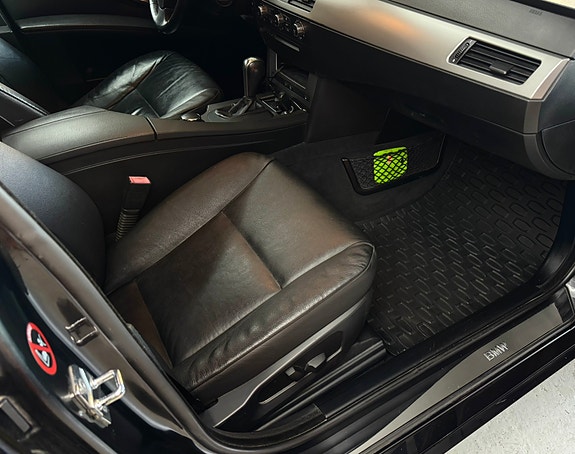 BMW 520d 18 of 30