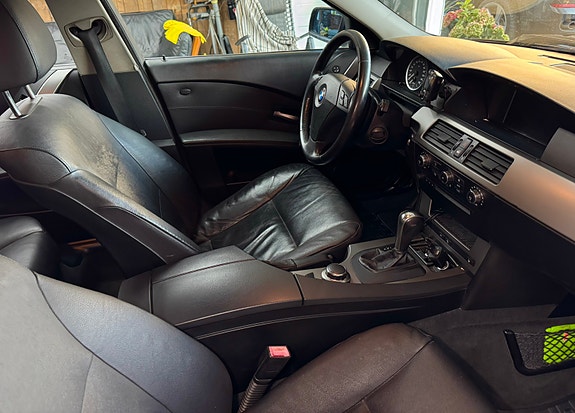 BMW 520d 17 of 30