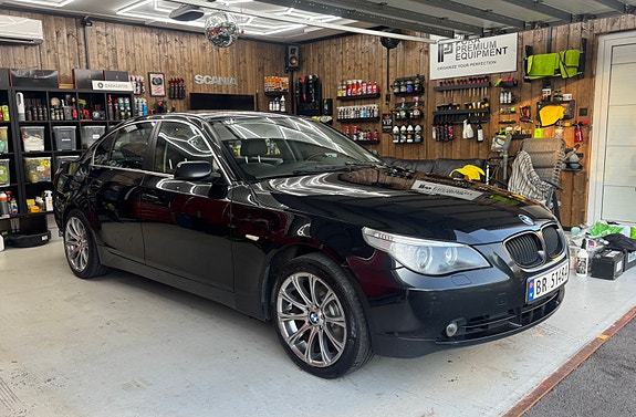 BMW 520d 2 of 30
